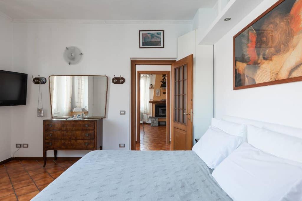 Ferienwohnung Casa Emi Lezzeno Exterior foto